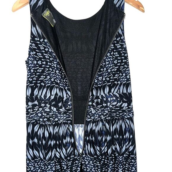 Taylor Abstract Ikat Fit & Flare Dress Size 8 - Picture 10 of 12